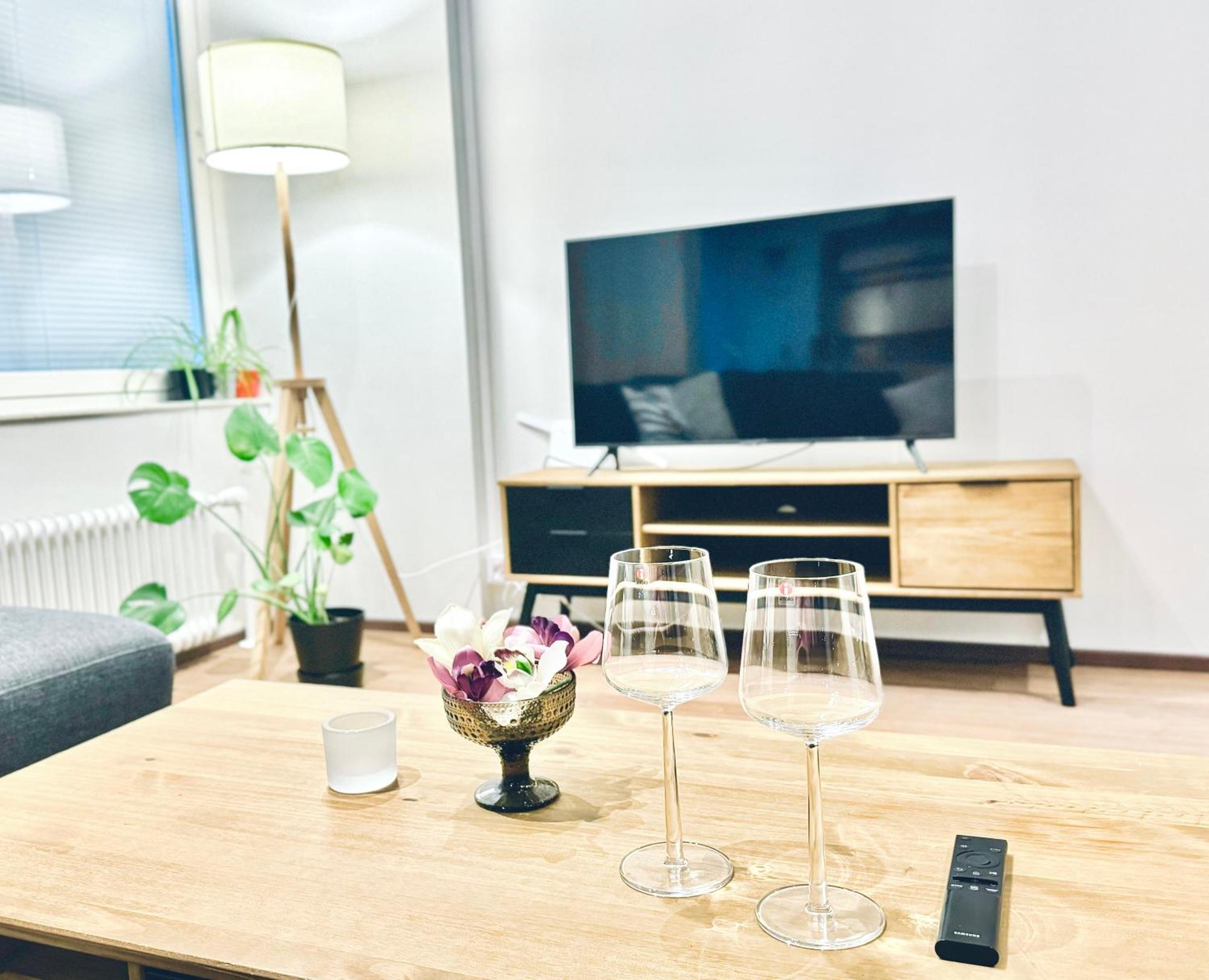 Turku Central Luxury Modern Cozy Flat 69M2 Διαμέρισμα Εξωτερικό φωτογραφία